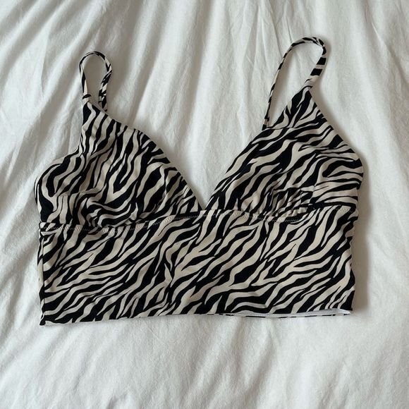 Zebra V neck cropped tankini - Picture 2 of 4